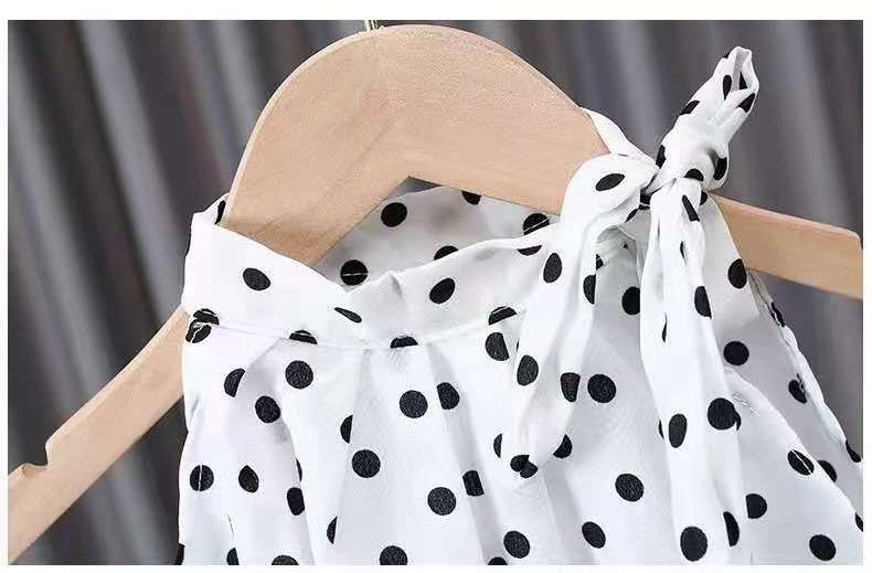 Summer Thin Girls Chiffon Suit 2 Piece Set Children Sleeveless Clothes Baby Girls Vest + Trousers Casual Outfits Wave Point Top Summer Thin Girls Chiffon Suit 2 Piece Set Children Sleeveless Clothes Baby Girls Vest + Trousers Casual Outfits Wave Point Top